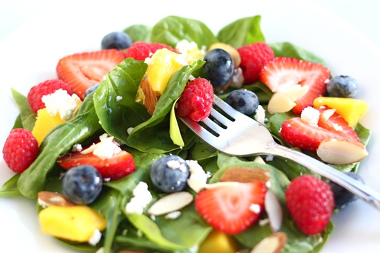 spinach-fruit-salad.jpg?9d7bd4