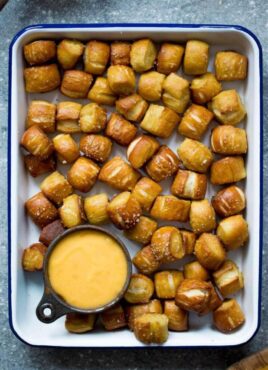 cropped-Maria-Pretzel-Bites-1.jpg