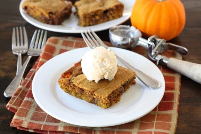 Ooey Gooey Caramel Pumpkin Blondies Pumpkin Blondie Recipe 