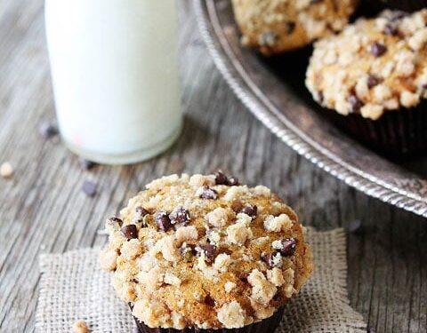 Cinnamon Cookie Butter Mini Muffins - Chez CateyLou