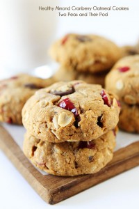 Healthy Almond Cranberry Oatmeal Cookies | Vegan Cookies