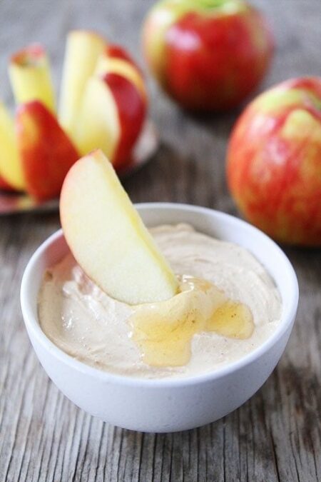 Peanut Butter Honey Yogurt Dip 1070