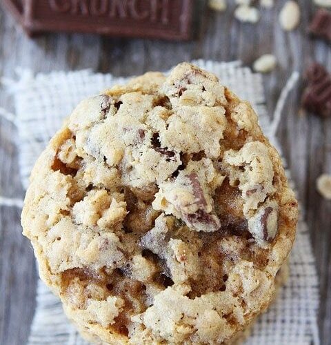 Crispy oatmeal deals chocolate chip cookies