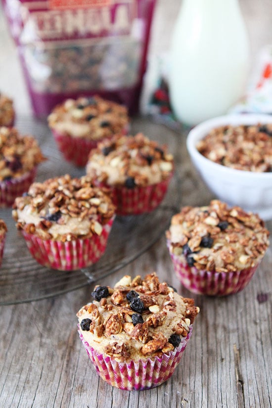 Mixed Berry Granola Muffins Recipe on twopeasandtheirpod.com Love this easy and healthy muffin recipe! #muffins #breakfast