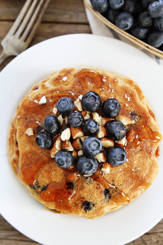 Blueberry-Almond-Pancakes-2