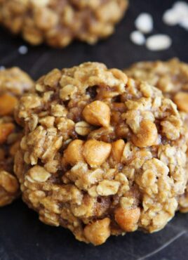 brown-butter-pumpkin-butterscotch-oatmeal-cookies-16