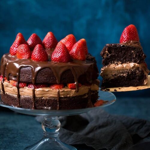 Layer cake au chocolat et ganache vanille - Sweetly Cakes