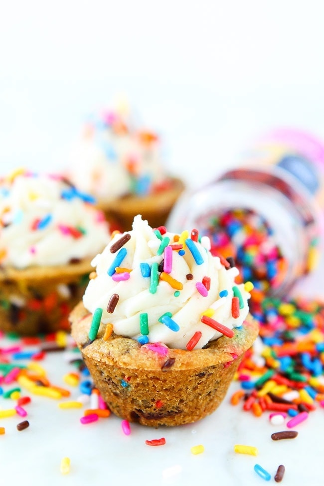 https://www.twopeasandtheirpod.com/wp-content/uploads/2017/04/Sprinkle-Chocolate-Chip-Cookie-Cups-11.jpg