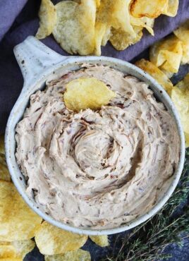 cropped-Caramelized-Onion-Dip-5.jpg