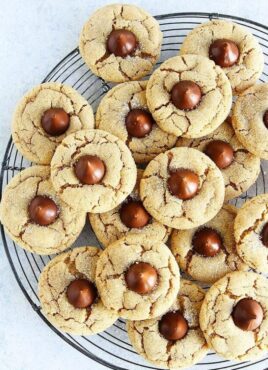 cropped-Peanut-Butter-Blossoms-5.jpg