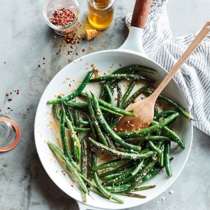 Simple Skillet Green Beans - Two Peas & Their Pod