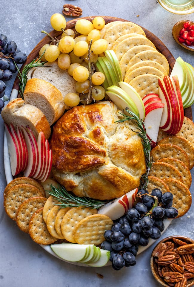 Baked Brie {Easy & Delicious} Two Peas & Their Pod