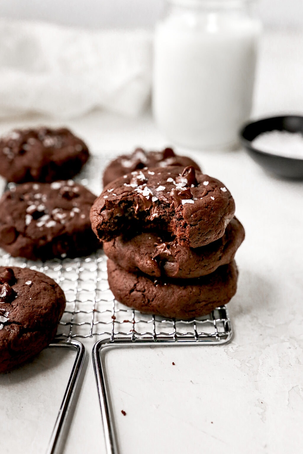 Chocolate Banana Cookies {Soft &amp; Chewy} - Two Peas &amp; Their Pod