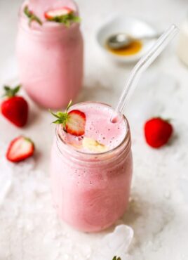 cropped-Strawberry-Banana-Smoothie-7.jpg