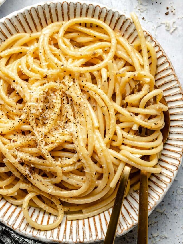 Cacio e Pepe - Two Peas & Their Pod