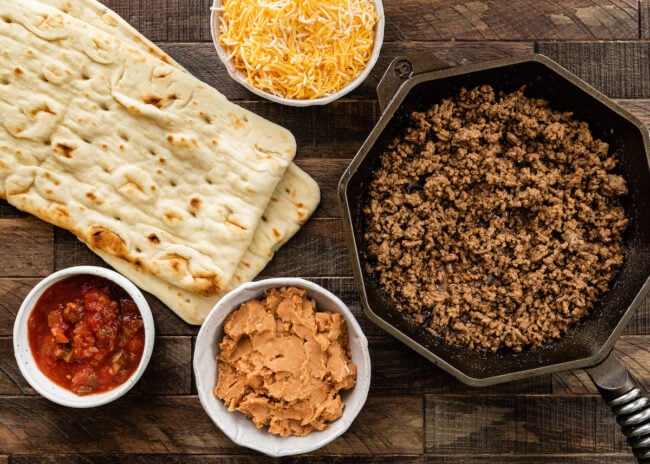 taco pizza ingredients