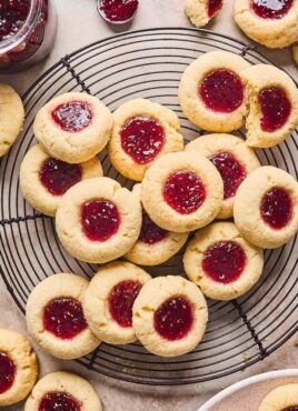 cropped-Thumbprint-Cookies938212.jpg