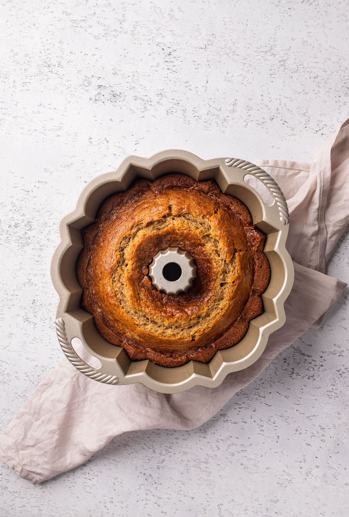 Banana Bundt Cake {cream Cheese Icing} - Two Peas & Their Pod