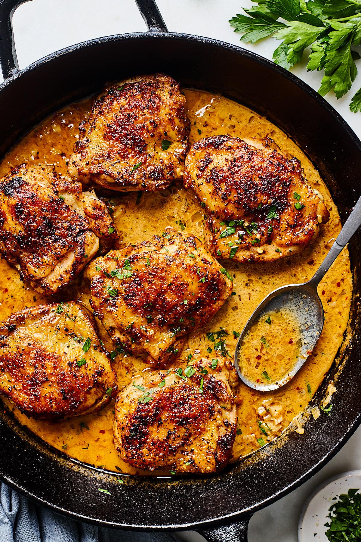 Easy Skillet Chicken Thighs Juicy Two Peas Their Pod