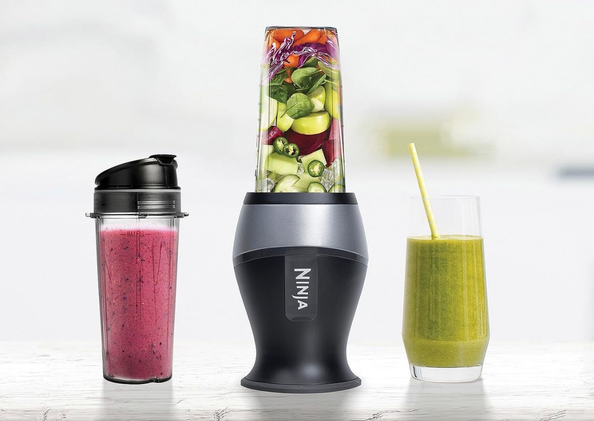which blender is best for making smoothies