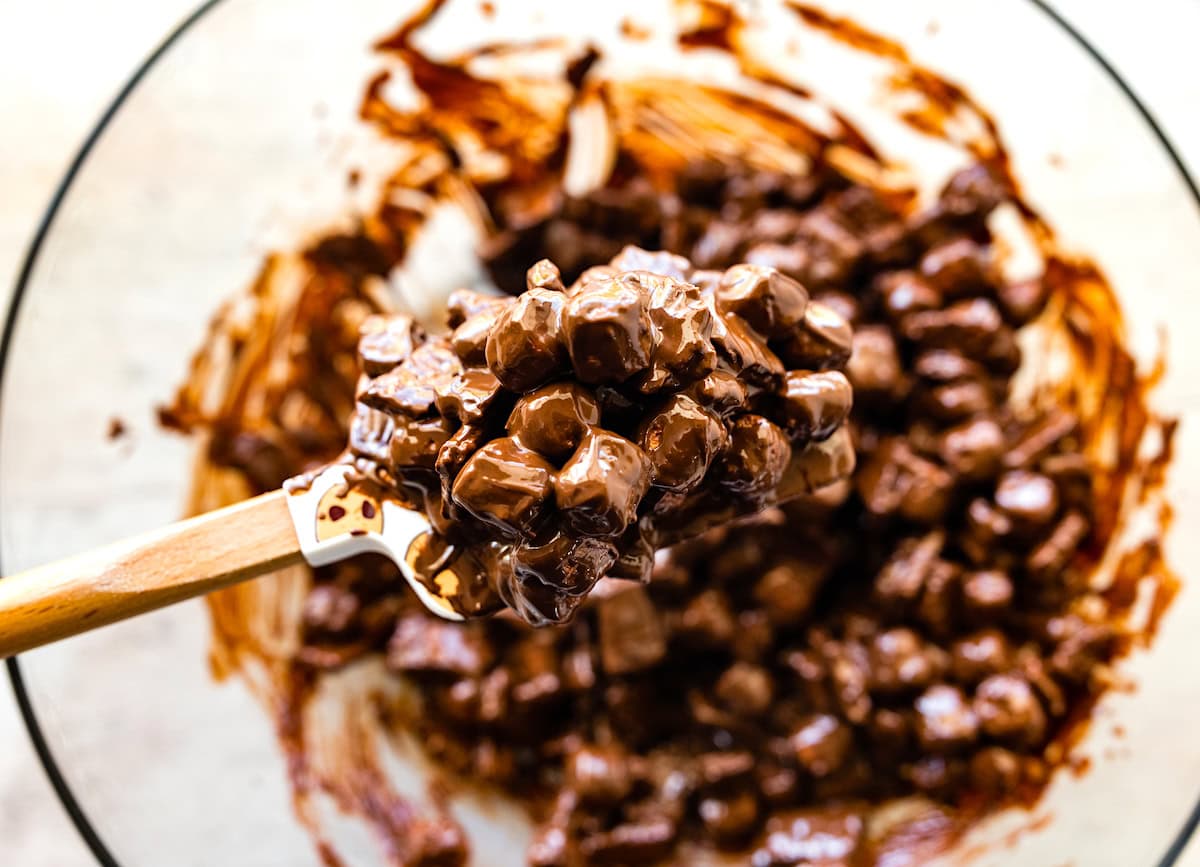 s'mores cluster mixture on spatula. 